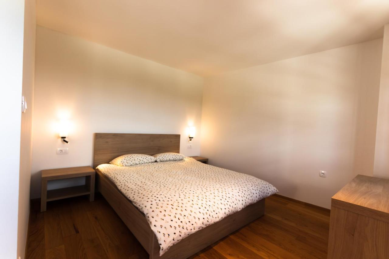 Vinoteka Brda Appartement Smartno Buitenkant foto